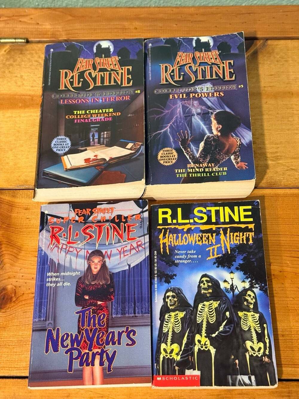 Lot of 4 R.L. Stine Fear Street Books: Lessons in Terror, Evil Powers